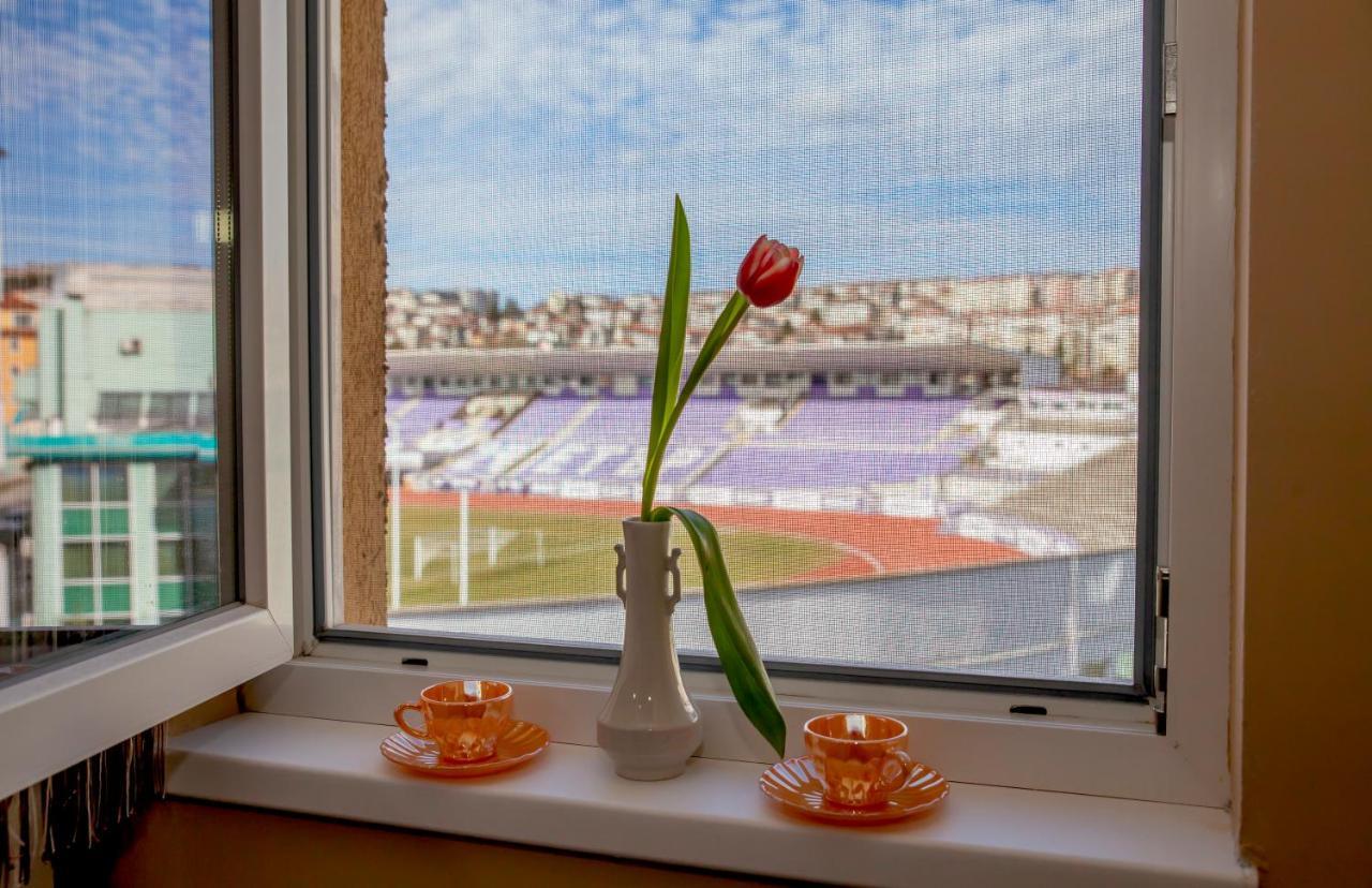 Stadium Apartments Veliko Tarnovo Extérieur photo