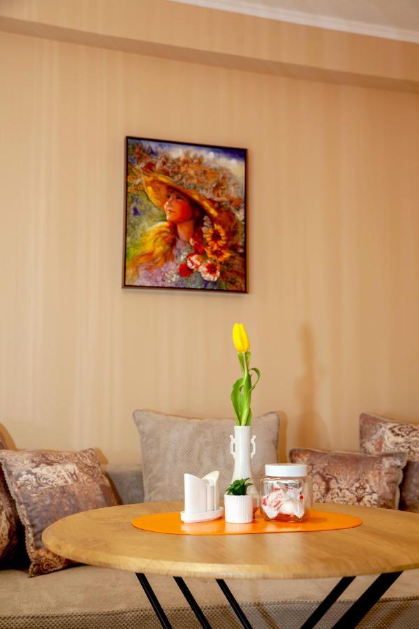Stadium Apartments Veliko Tarnovo Extérieur photo