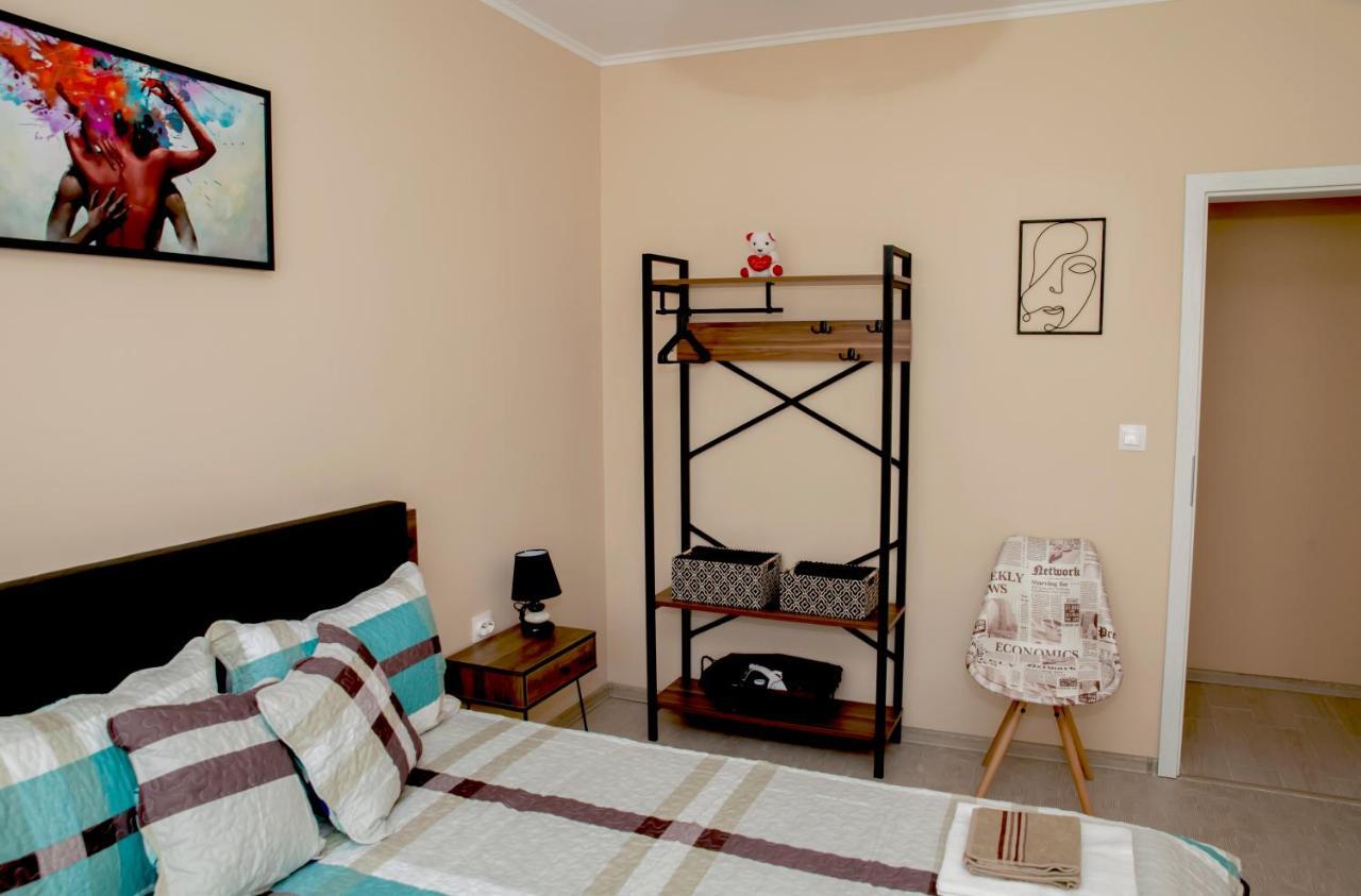 Stadium Apartments Veliko Tarnovo Extérieur photo